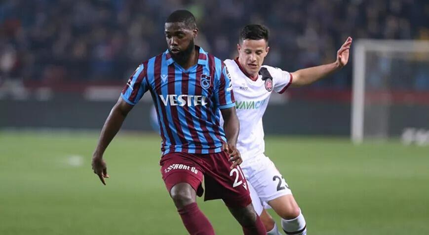 Trabzonspor’da Djaniny, Al Sharjah’a transfer oluyor