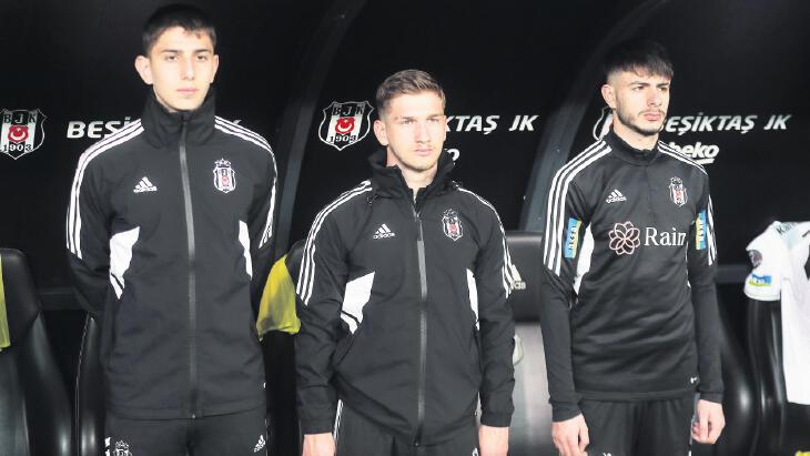 Beşiktaş’ta gençler forma bekliyor! Şenol Güneş’in kararları belirleyici olacak