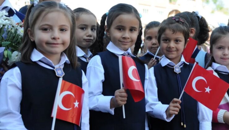 İlkokullarda imtihan saati kaldırıldı