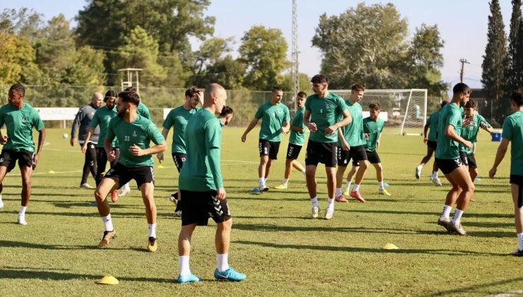 Sakaryaspor, Ümraniyespor Maçı Hazırlıklarına Devam Ediyor