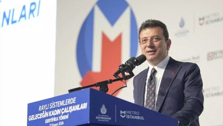 İBB’den Bayan Öğrencilere Sertifika Merasimi