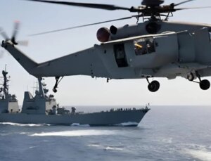Rus gemisinden Alman askeri helikopterine ikaz ateşi
