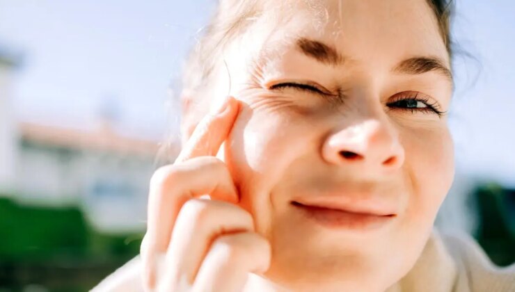 Kolajen desteği cildin elastikiyetini artırıyor, pekala kırışıklıklar?